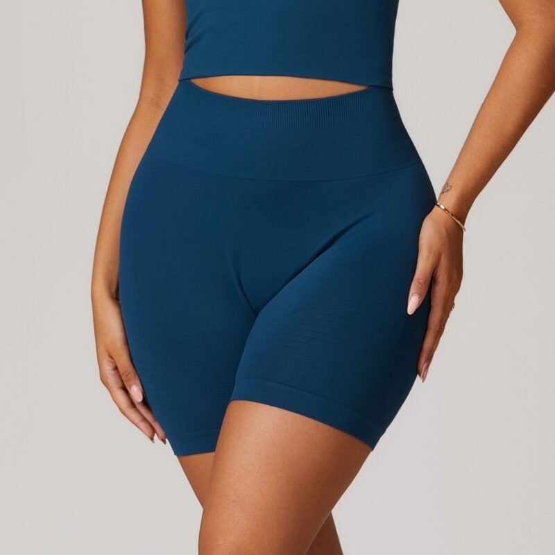 Seamless High - Waisted Yoga Shorts for Women （7725）