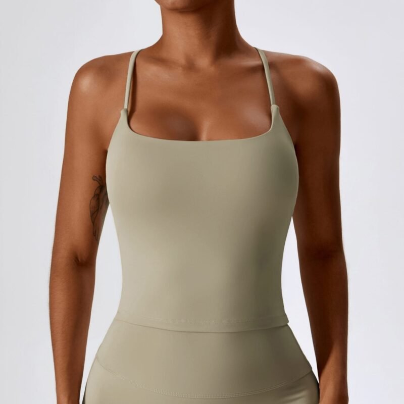 Yoga Tank Top for Women - Ideal for Running and Fitness, Wearable as Inner or Outer Layer(8232)