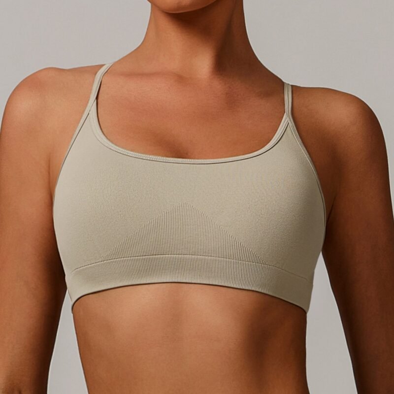 Women's European & American Seamless Yoga Bra: Quick - Dry, Tight - Fit Sports Top with Halter Neck & Racerback for Running & Fitness 7137