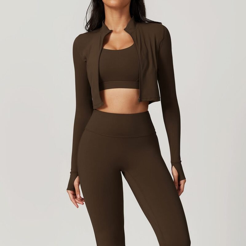 Cloud-Feel Outdoor Tight Yoga Set - 3-Piece Moisture-Wicking Fitness Wear for Women (TZ8047)