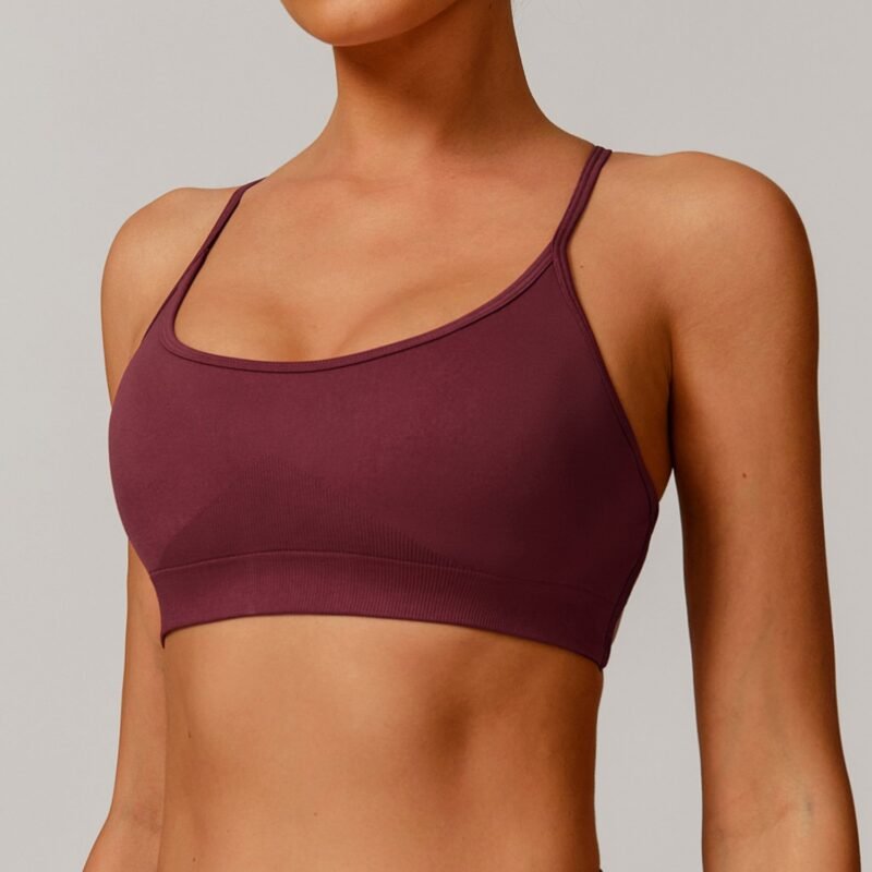 Women's European & American Seamless Yoga Bra: Quick - Dry, Tight - Fit Sports Top with Halter Neck & Racerback for Running & Fitness 7137