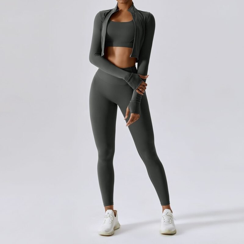 Cloud-Feel Outdoor Tight Yoga Set - 3-Piece Moisture-Wicking Fitness Wear for Women (TZ8047)