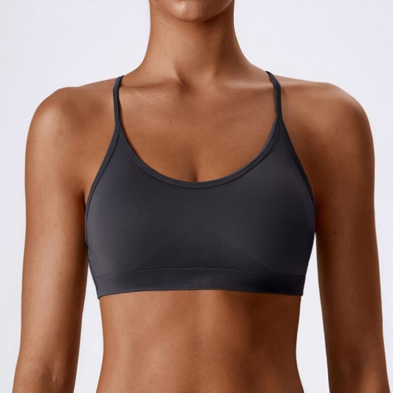 Women's European & American Seamless Yoga Bra: Quick - Dry, Tight - Fit Sports Top with Halter Neck & Racerback for Running & Fitness 7137
