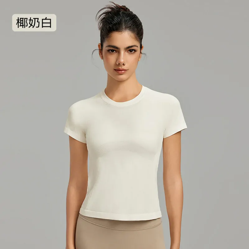 Second-Skin Crewneck Tee: Cinched & Breathable for All-Day Comfort - 图片 5