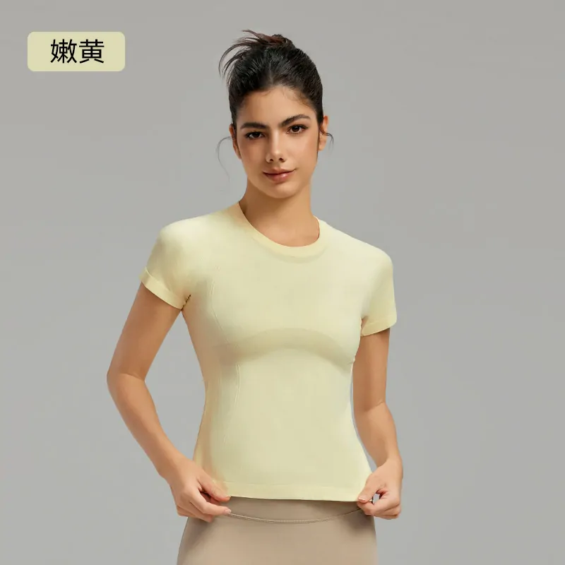 Second-Skin Crewneck Tee: Cinched & Breathable for All-Day Comfort - 图片 4