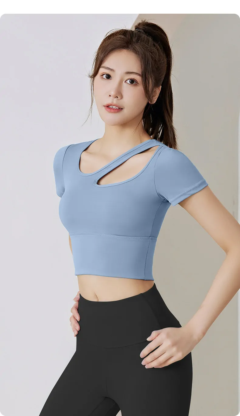 Women's Fitness Shirt with Built-in Bra - Breathable Workout Top for Gym & Yoga - 图片 5