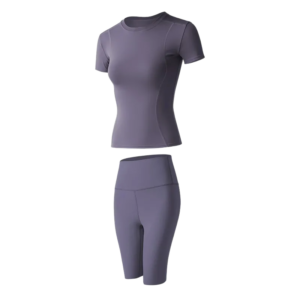 wholesale activewear set in deep purple with short sleeve top and mid-length leggings