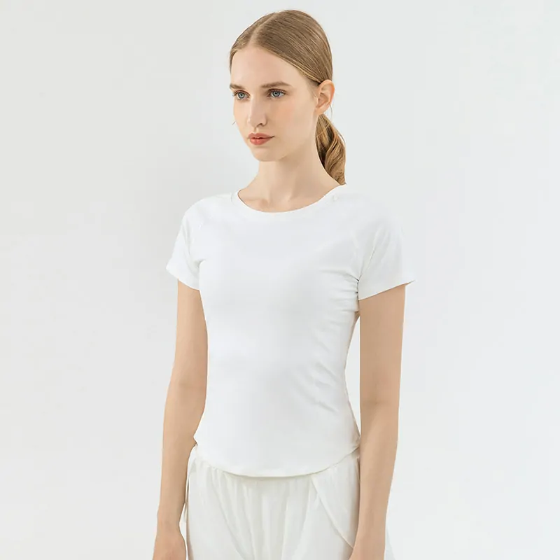 Mesh Panel Running Tee: Sleek Fitted Cut with a Modern, Breathable Design for Cardio - 图片 3