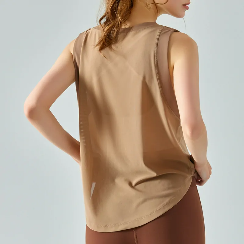 Mesh-Paneled Cover-Up: Breezy & Lightweight for Warm Weather Workouts - 图片 6