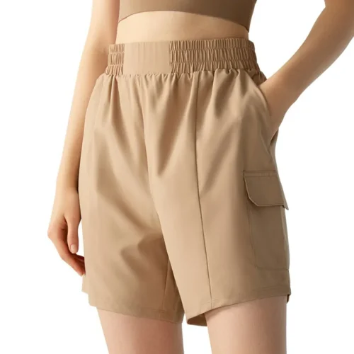 wholesale high-waist shorts in light khaki with elastic waistband and side pockets
