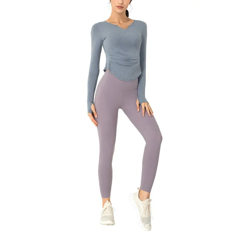 Second-Skin V-Neck Top: A Streamlined Layer for Cool Weather Running & Yoga - 图片 9
