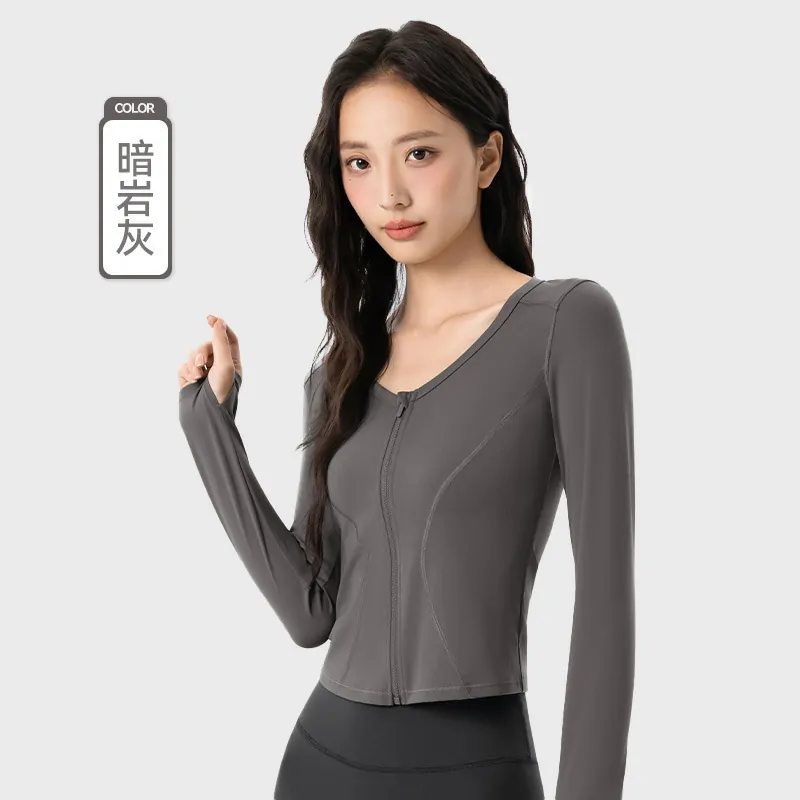 V-Front Zip Layer: A Second-Skin Cover-Up with a Sculpting Fit for Reformer & Mat - 图片 3