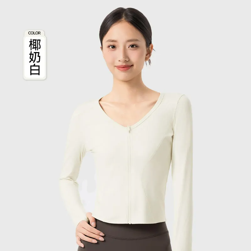 V-Front Zip Layer: A Second-Skin Cover-Up with a Sculpting Fit for Reformer & Mat - 图片 2