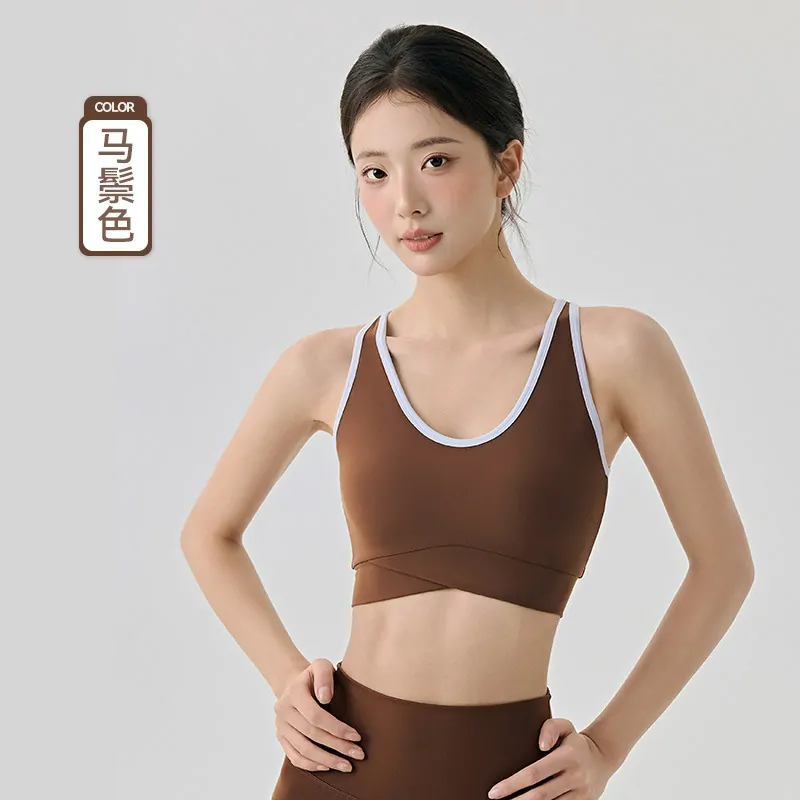 The Luxe Support Tank: Sweat-Wicking & Bounce-Control for High-Impact Workouts - 图片 5