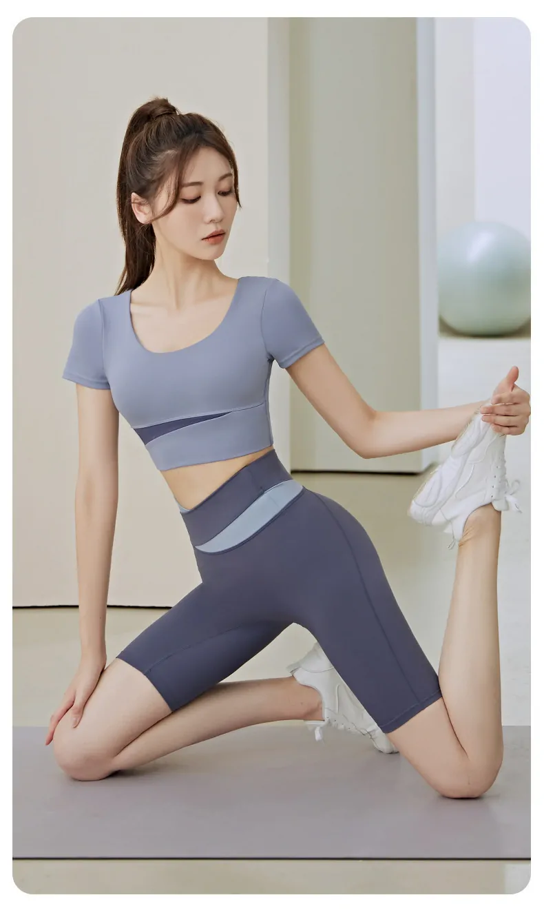 Cropped Color Block Workout Set - Booty Lifting Shorts & Mid-Thigh Layer for Running & Yoga - 图片 3