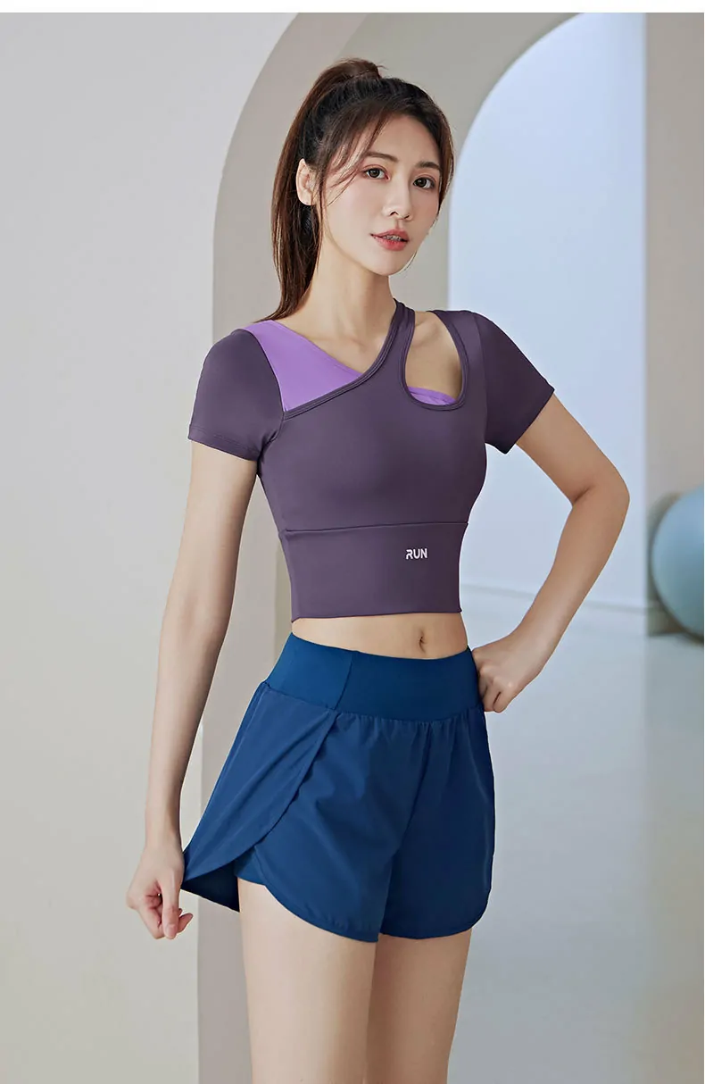 Off-Shoulder Color Block Fitness Top - Built-in Bra & Contoured Fit for Yoga & Dynamic Workouts - 图片 5