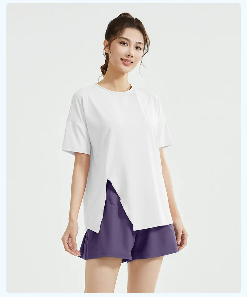 2-in-1 Oversized Cover-Up Set – Side-Slit Tee & No-Sheer Shorts for Running & Casual Training - 图片 6